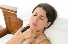 Першит в горле и сухой кашель: что делать и как лечить